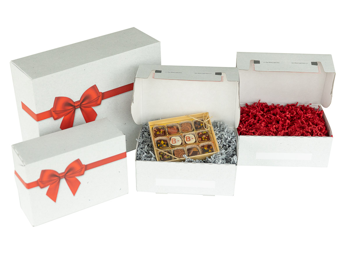 40 ks - Dárková krabice s potiskem mašle 241x166x94, bílá