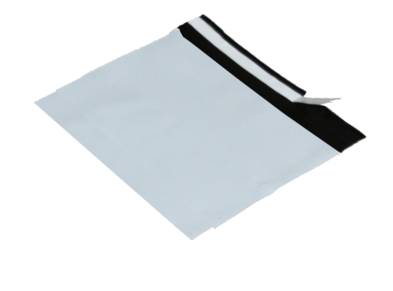 Obálka plastová samolepicí bílo-černá 650x450, tl. 0,06 - 50 ks