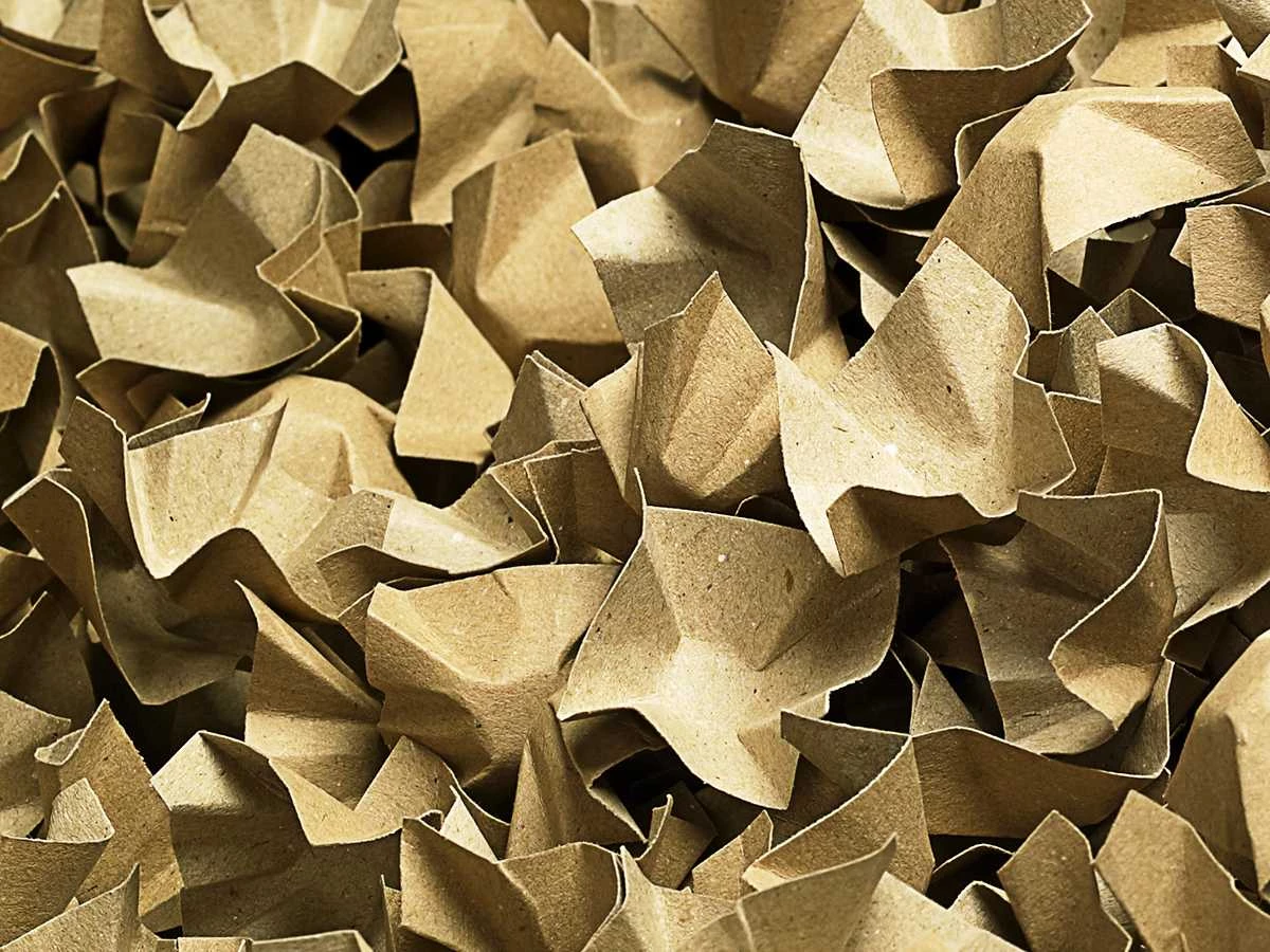 Fixační tělíska papírová, chipsy 400l hnědé - 001