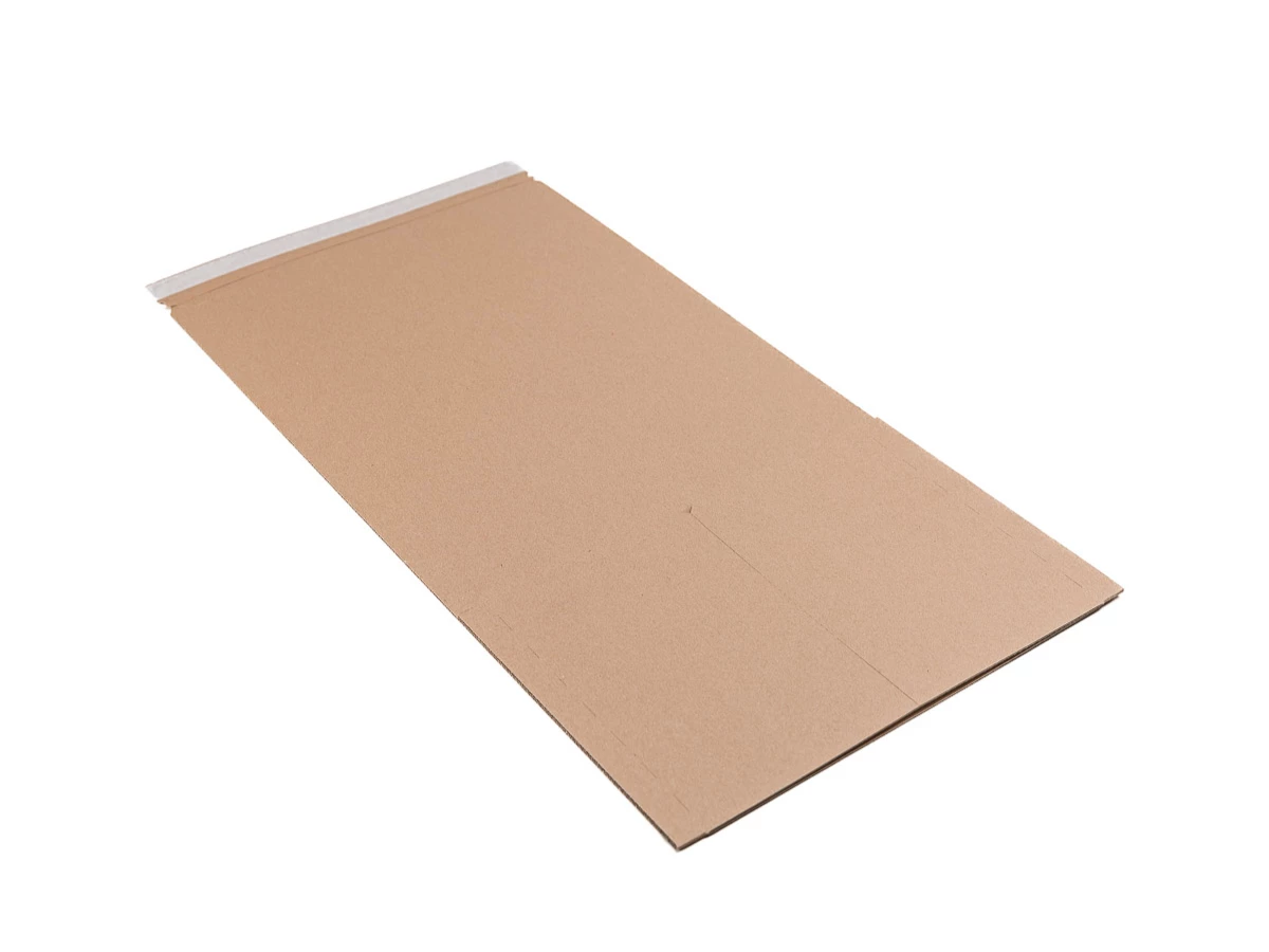 Univerzální zásilkový obal BASIC - 002