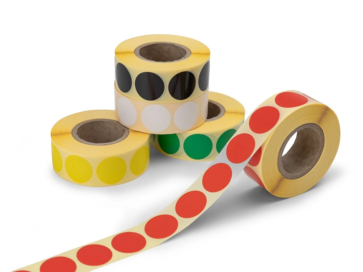 Samolepicí kolečka na roli - 002