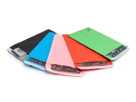 Bublinková obálka barevná